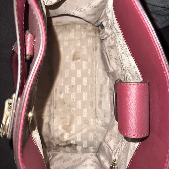 Authentic Michael Kors Purse - Picture 7 of 7
